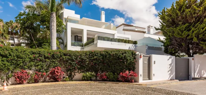 Detached villa R4841641 0