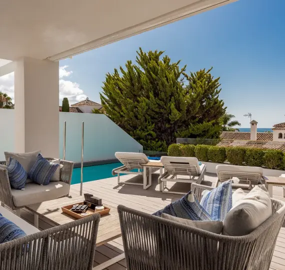 Detached villa R4841641