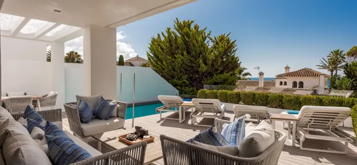 Detached villa R4841641 2