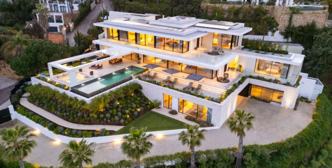 Venta de villa independiente en Benahavís (distrito Benahavís) 1