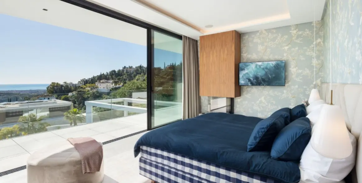 Sale of detached villa in Benahavís 11