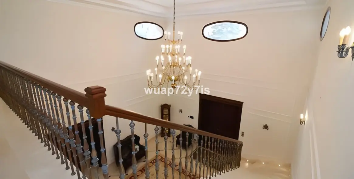 Sale of detached villa in Marbella (district Marbella) 7