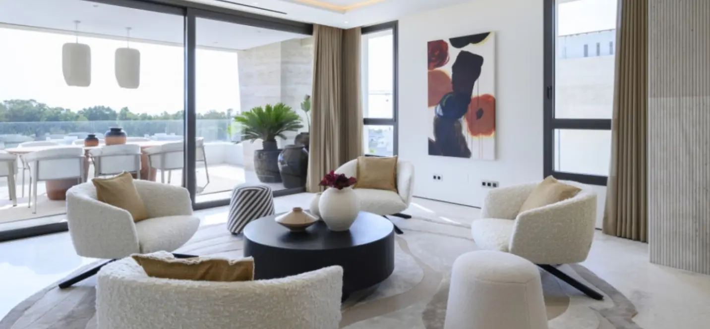 Продажа двухуровневого пентхауса в Marbella 2