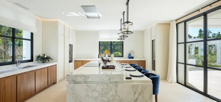 Detached villa R5156452 2