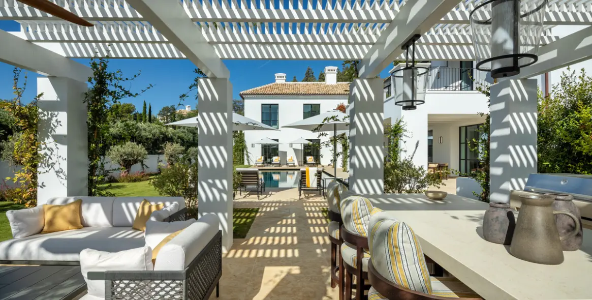 Sale of detached villa in Marbella (district The Golden Mile) 5