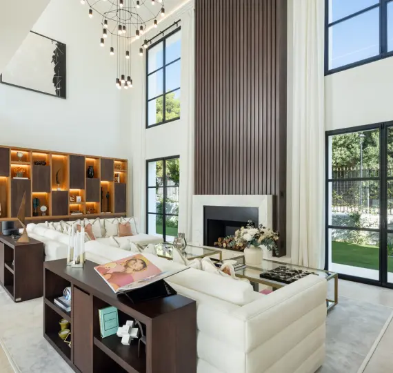 Detached villa R5156452