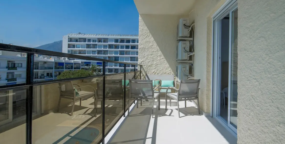 Short-term rent of middle floor apartment in Marbella 19