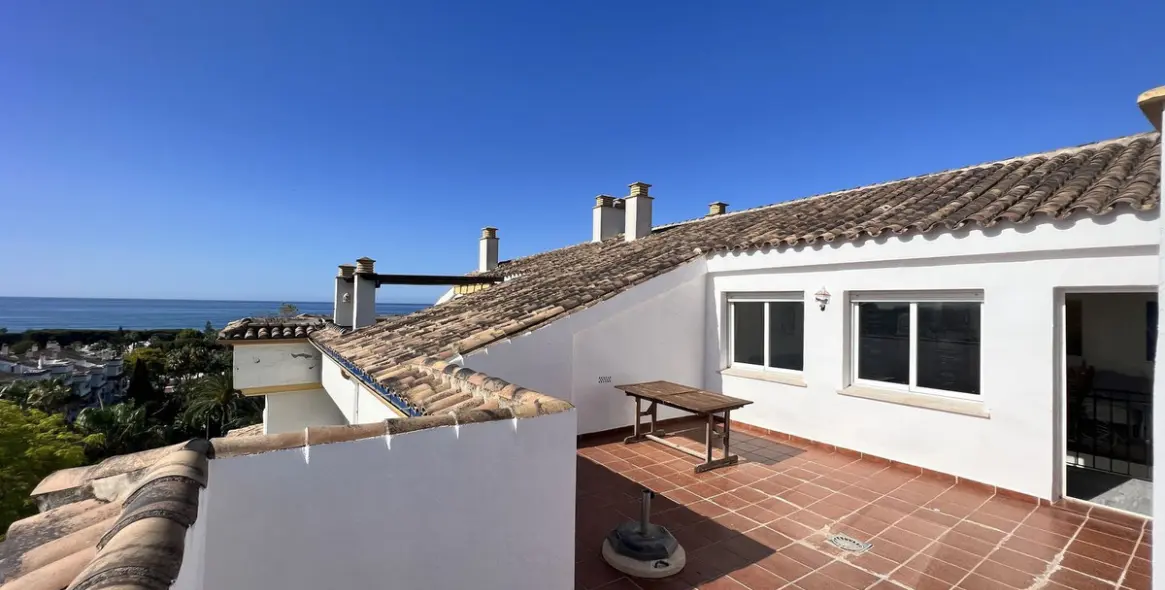 Краткосрочная аренда пентхауса в The Golden Mile 35