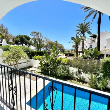 Краткосрочная аренда апартаментов на первом этаже в Elviria