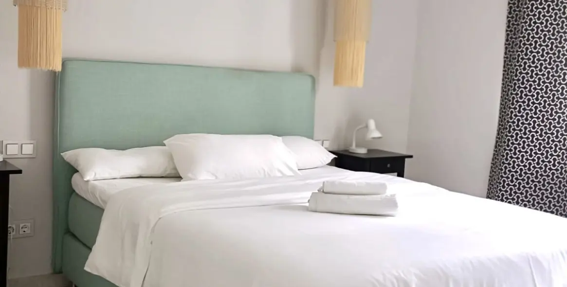 Short-term rent of ground floor apartment in Elviria 8