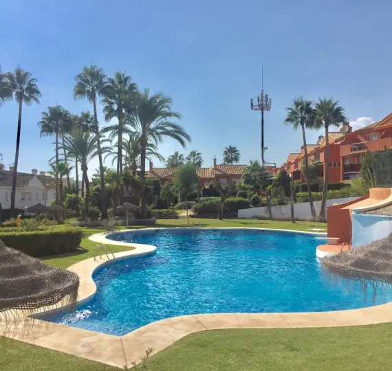 Short-term rent of townhouse in Atalaya