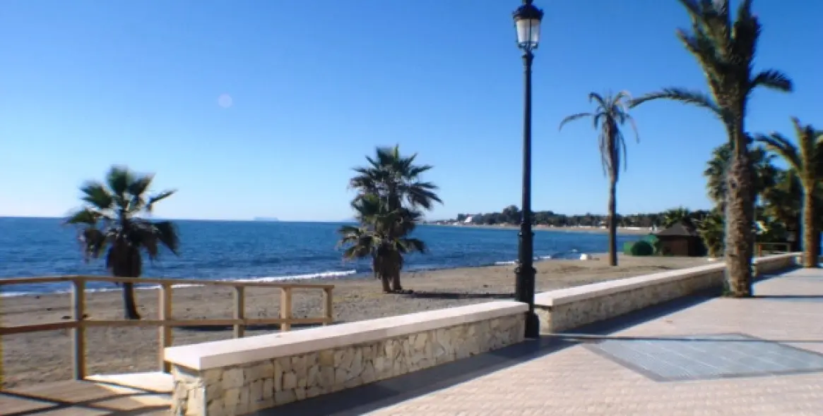 Short-term rent of townhouse in Atalaya 28