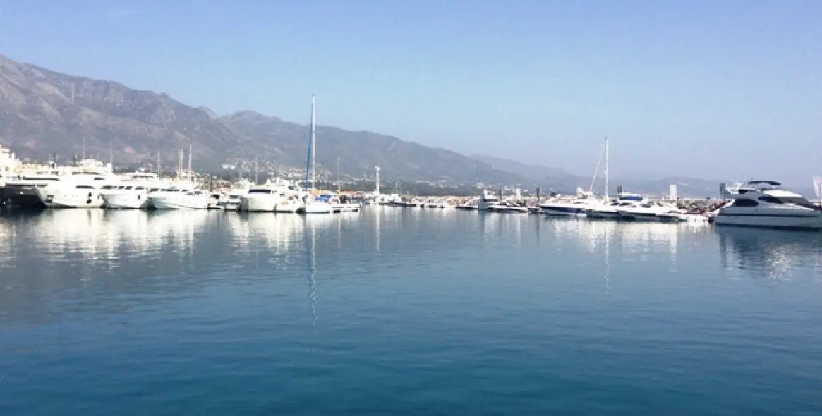 Short-term rent of townhouse in Atalaya 40