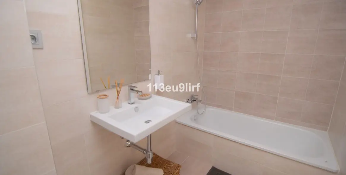 Краткосрочная аренда апартаментов на первом этаже в Benalmadena Pueblo 9