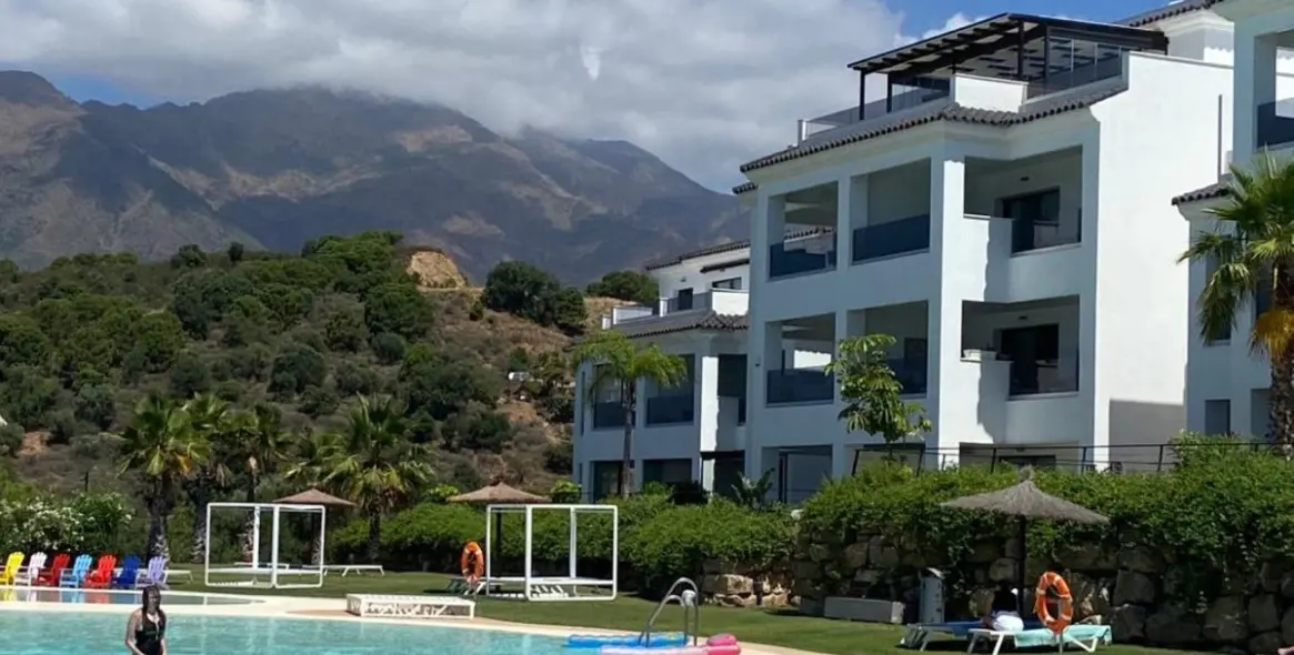 Краткосрочная аренда пентхауса в Estepona 2