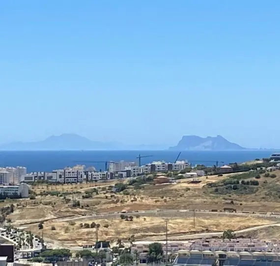 Short-term rent of penthouse in Estepona