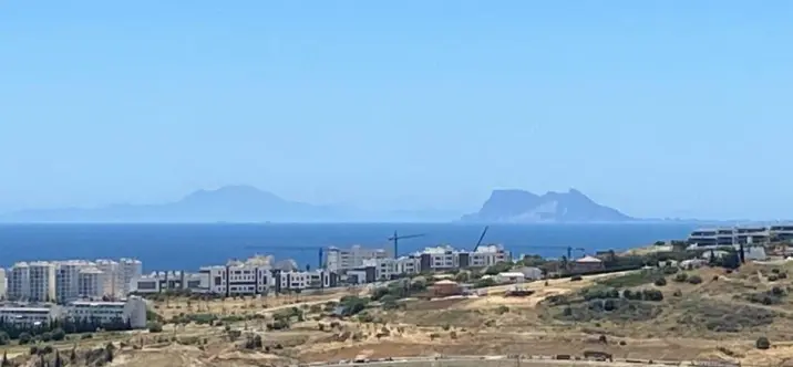 Short-term rent of penthouse in Estepona 2