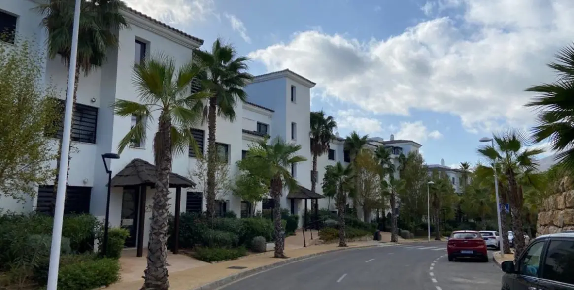 Краткосрочная аренда пентхауса в Estepona 10