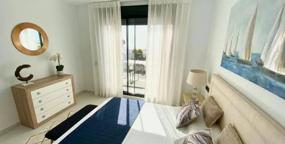 Краткосрочная аренда пентхауса в Estepona 21