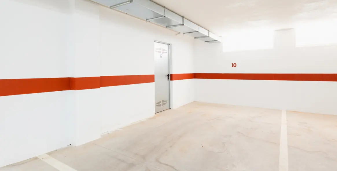 Long-term rent of middle floor apartment in El Faro 13