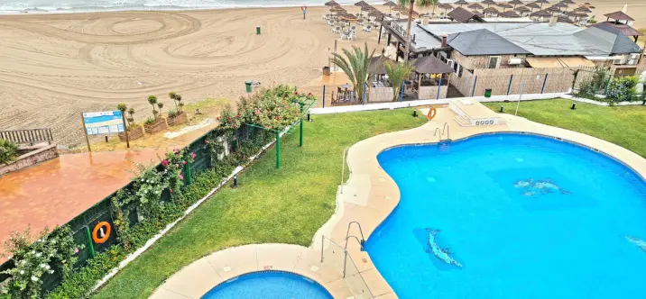 Short-term rent of middle floor apartment in Marbella 0