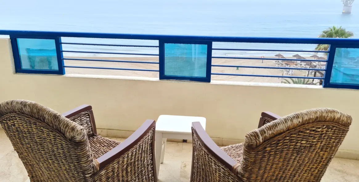 Short-term rent of middle floor apartment in Marbella 2