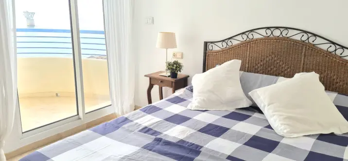 Short-term rent of middle floor apartment in Marbella 3