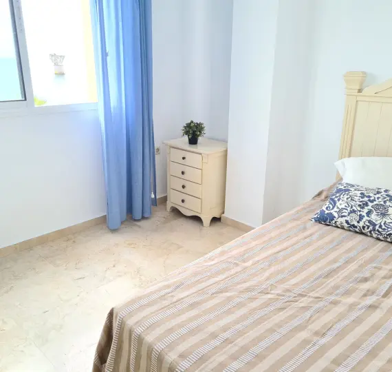 Short-term rent of middle floor apartment in Marbella