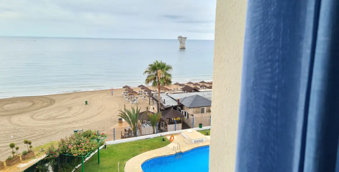 Short-term rent of middle floor apartment in Marbella 10