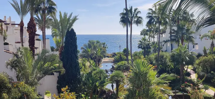 Long-term rent of penthouse duplex in Puerto Banús 4