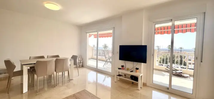 Долгосрочная аренда апартаментов на среднем этаже в Fuengirola 2