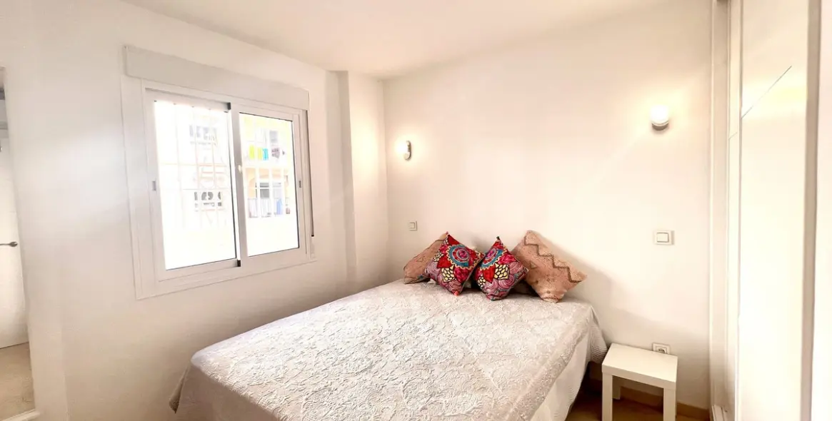 Долгосрочная аренда апартаментов на среднем этаже в Fuengirola 15