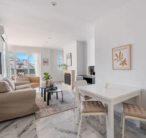 Short-term rent of middle floor apartment in Nueva Andalucía