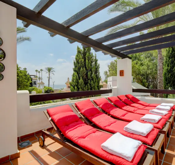 Short-term rent of ground floor apartment in Estepona