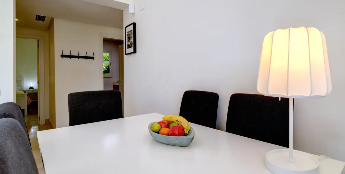 Alquiler a corto plazo de apartamento en planta baja en Estepona 5