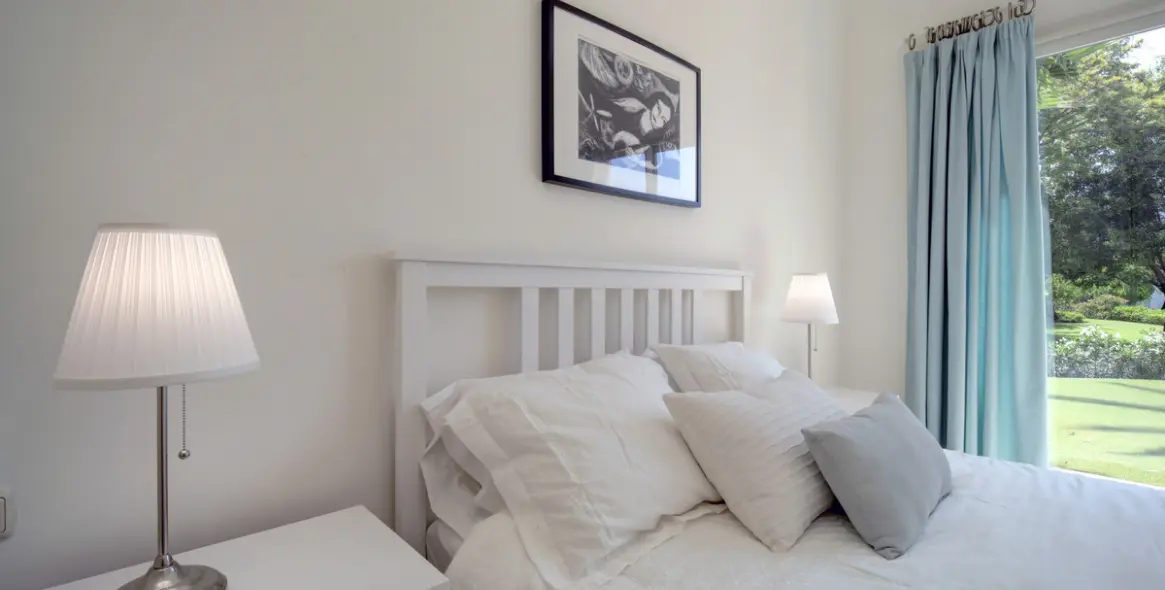 Alquiler a corto plazo de apartamento en planta baja en Estepona 10