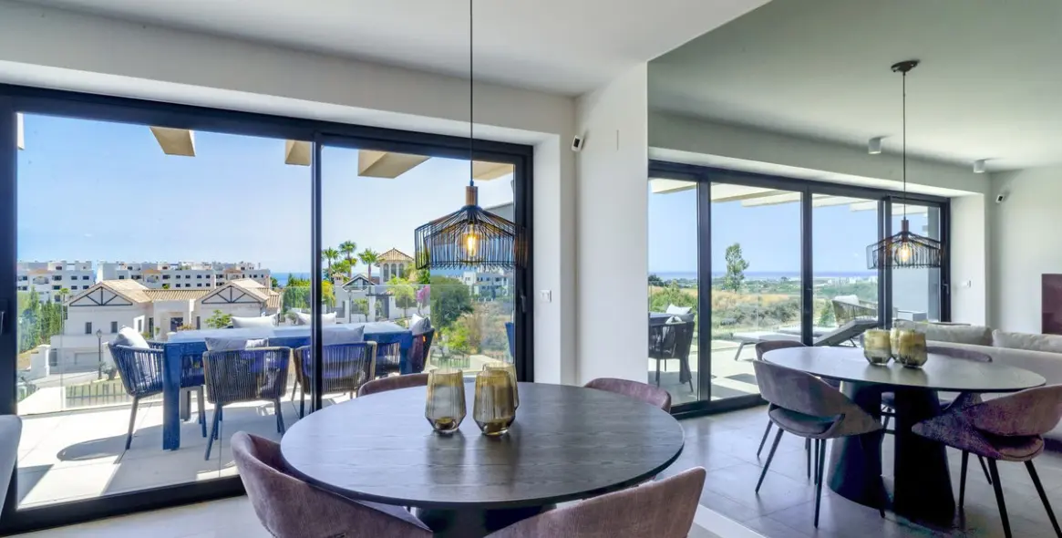 Short-term rent of ground floor apartment in Selwo 1