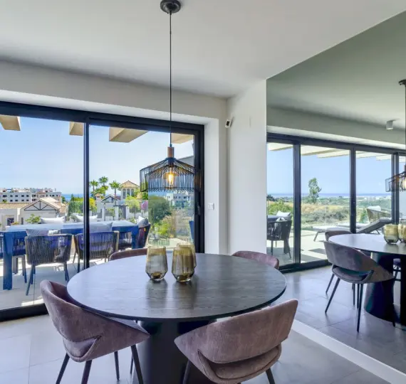 Short-term rent of ground floor apartment in Selwo