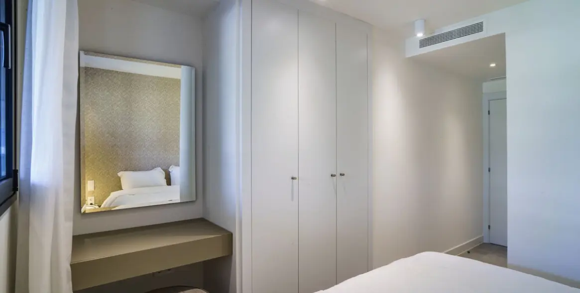 Alquiler a corto plazo de apartamento en planta baja en Selwo 23