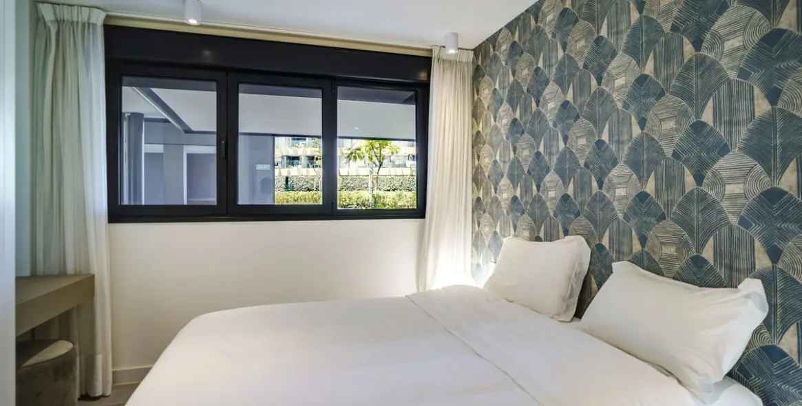 Alquiler a corto plazo de apartamento en planta baja en Selwo 24