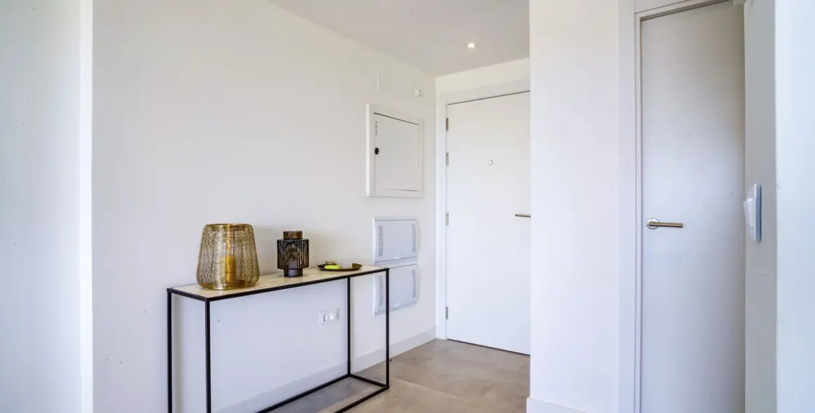 Alquiler a corto plazo de apartamento en planta baja en Selwo 27