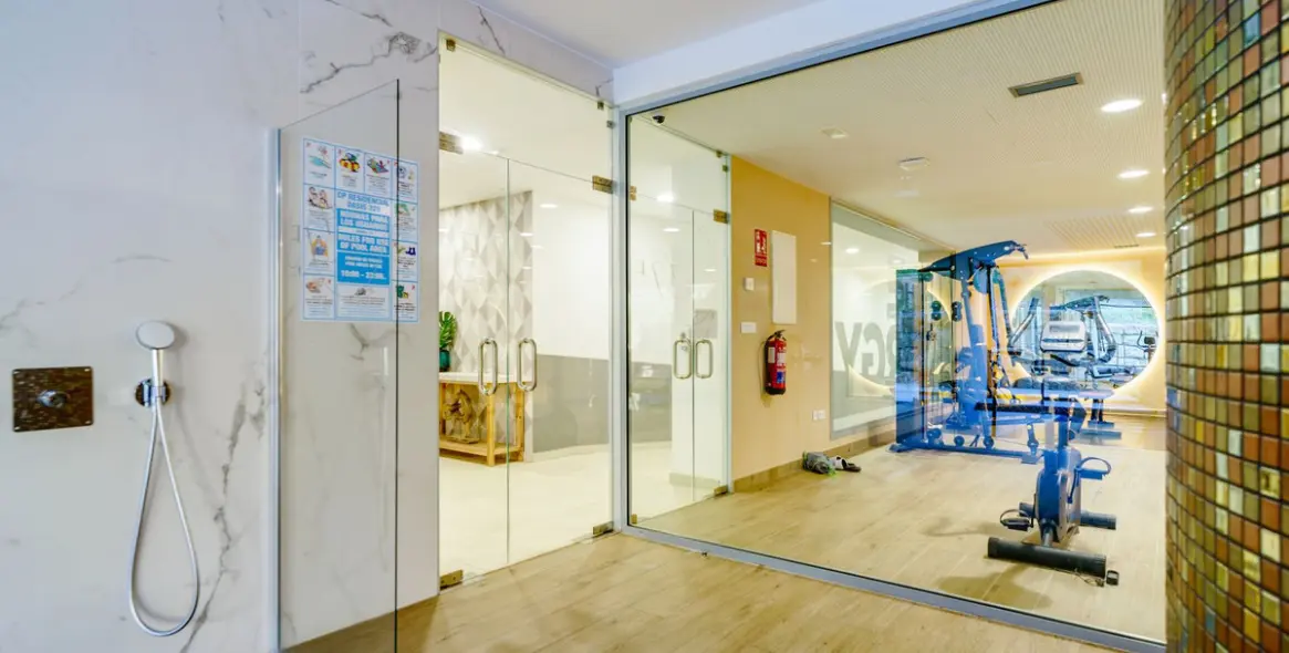 Alquiler a corto plazo de apartamento en planta baja en Selwo 36