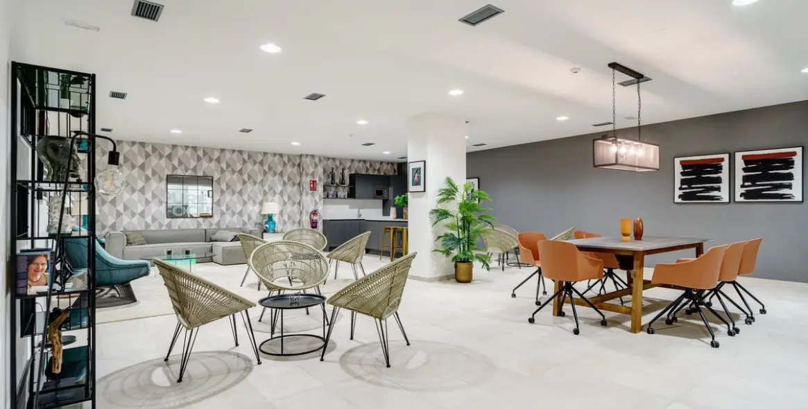 Alquiler a corto plazo de apartamento en planta baja en Selwo 37