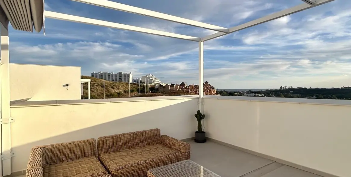 Short-term rent of penthouse duplex in Cancelada 24