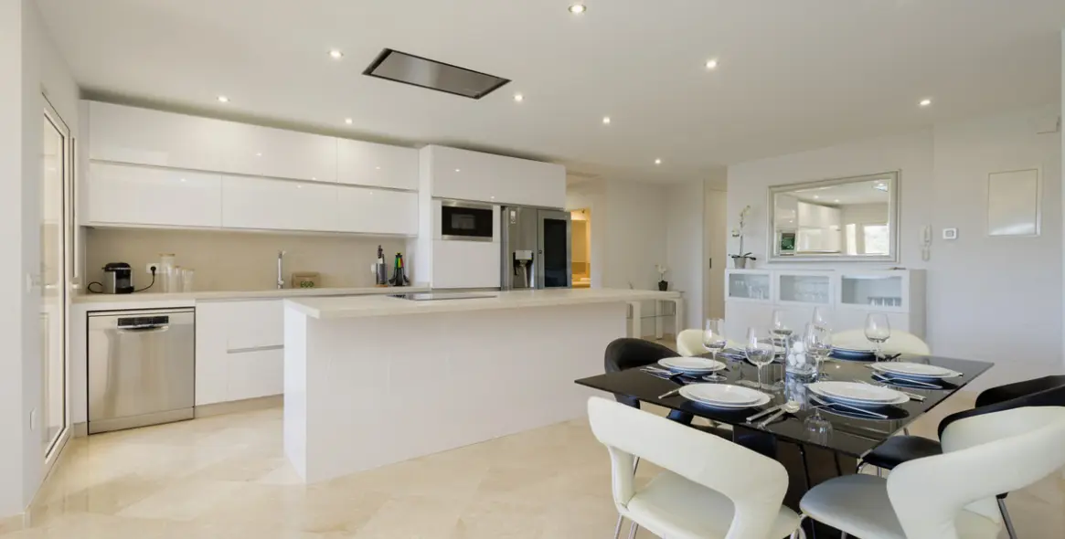 Long-term rent of ground floor apartment in La Mairena 4