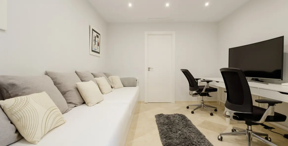 Long-term rent of ground floor apartment in La Mairena 5