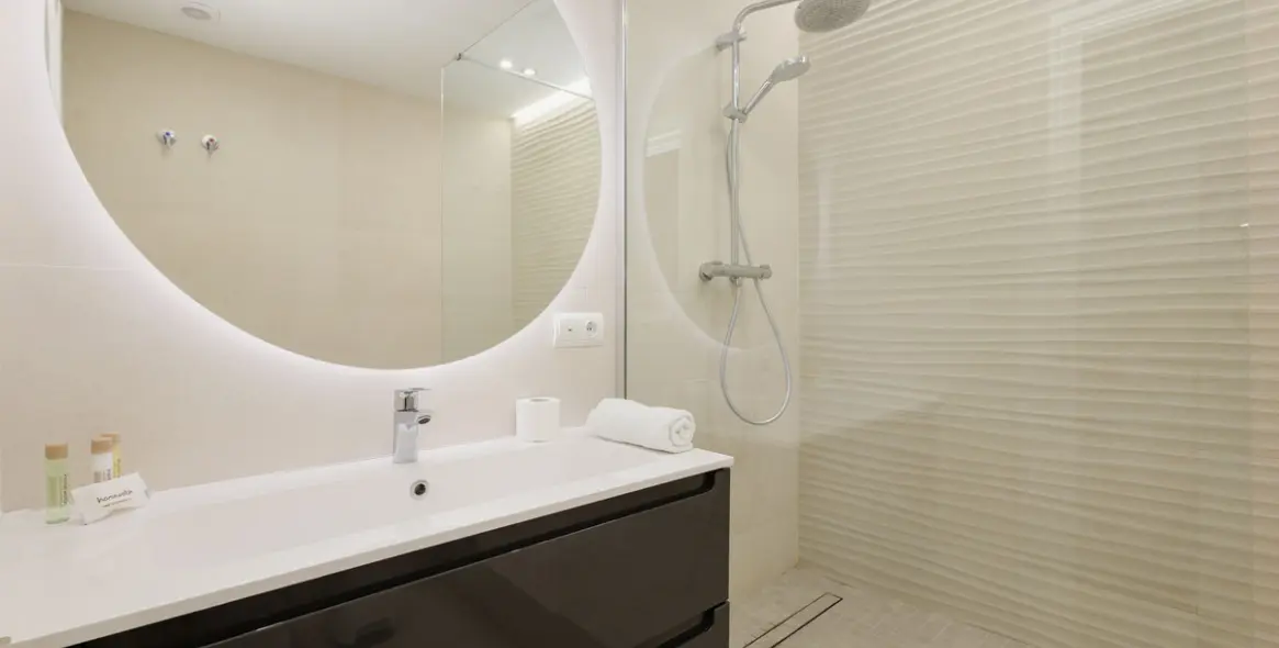 Long-term rent of ground floor apartment in La Mairena 11