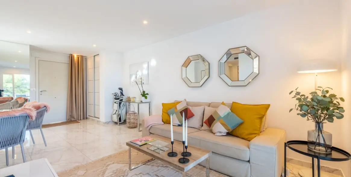 Short-term rent of ground floor apartment in Nueva Andalucía 16