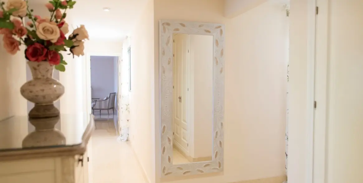 Short-term rent of penthouse in Benahavís 4