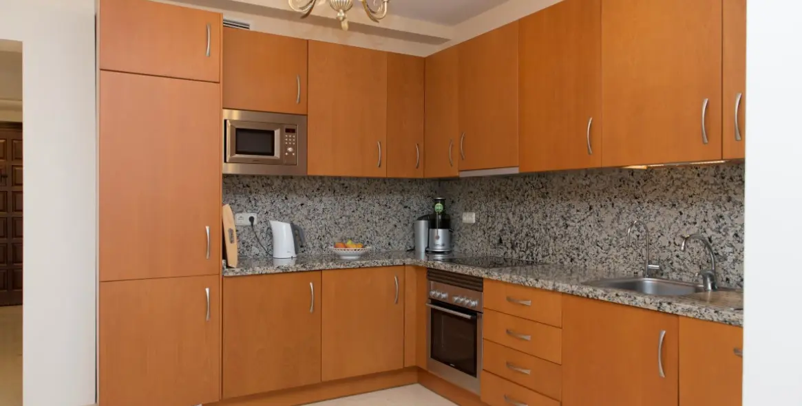 Short-term rent of penthouse in Benahavís 9